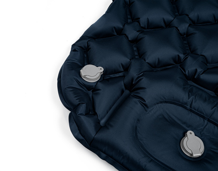 Materac trekkingowy z wbudowaną pompką BMT10 190x56x5,5cm Bestif