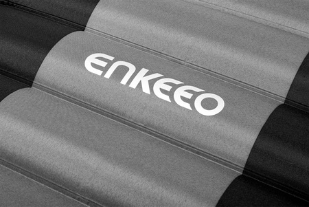 Materac trekkingowy z wbudowaną pompką 185x62x10 cm Bestif 