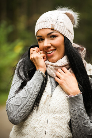 Zimowy zestaw damski czapka i komin HZ0002 Heyo 