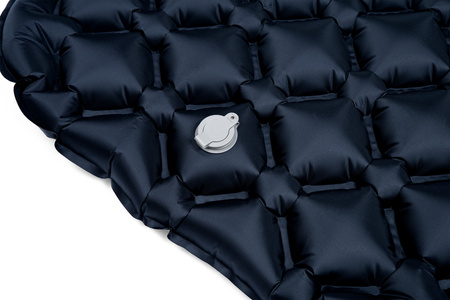 Materac trekkingowy z poduszką BMT11 190x56x5,5cm Bestif